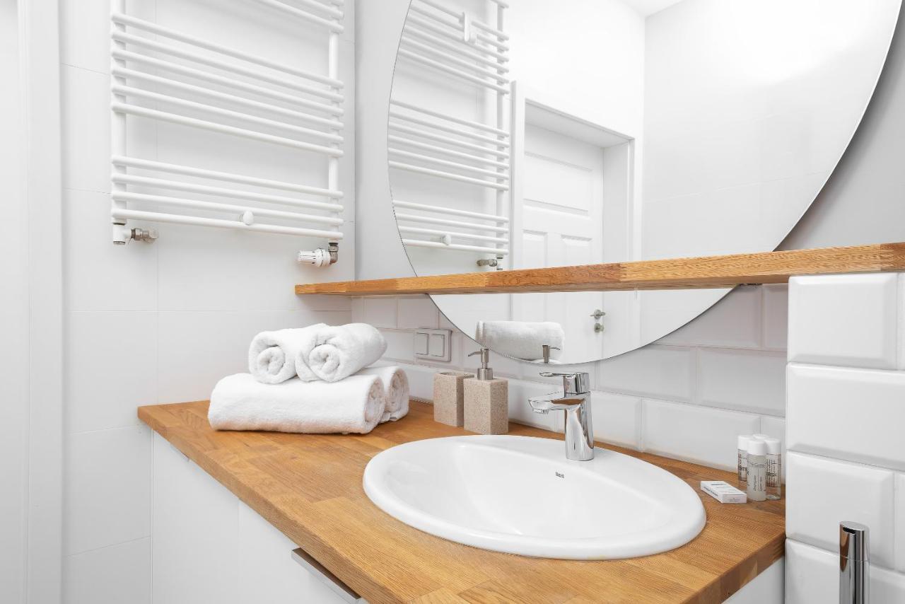 Apartment Warsaw Zoliborz By Noclegi Renters Exteriör bild